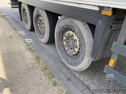 Schmitz Cargobull Fridge Thermoking SLXe Spectrum / Multitemp / S...