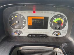 MERCEDES-BENZ Actros 3241 8x4 Silo Isoliert