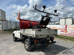 TOYOTA Hilux 4x4 Winterdienst Kipper Schnepflug