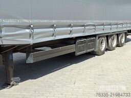 Schmitz Cargobull Curtainsider Mega