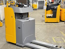 Jungheinrich ESE 120 - Service Neu - Batterie 84% - 2t