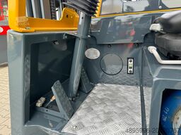 Combilift CB3000// LPG // 2017 year /Toyota engine