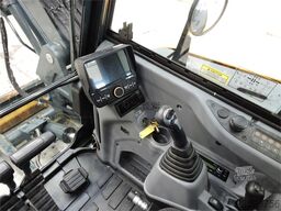 Hyundai HX85A