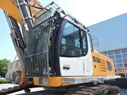 Liebherr R956