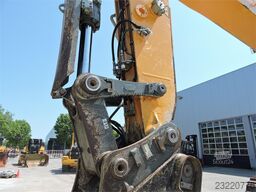 Liebherr R956