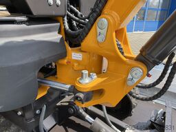 Berger Kraus BK1300JSR mit Kubota Motor + Schwenkarm