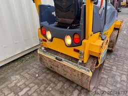 HAMM HD12VV / 2012 BJ / 1.369 H / 2.695 KG