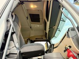Mercedes-Benz Actros 1845 StreamSpace / Euro 6