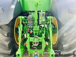 John Deere 8320R E23-PowerShift