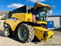 New Holland CR8080