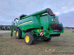 John Deere T660i