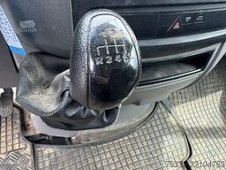 Mercedes-Benz 310 D Sprinter 2,8 m Plane 5 Gang Schalt