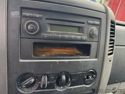 Mercedes-Benz 310 D Sprinter 2,8 m Plane 5 Gang Schalt