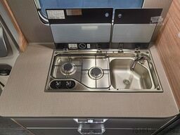 WEINSBERG CARASUITE 650 MEG/155-DSG/EINZELBETTEN & HUBBETT