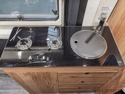 KARMANN DEXTER 600 / -2026-/ EINZELBETTEN  & BAR VERSION