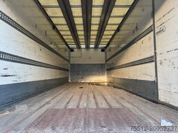 Volvo FL 240 / 6 Cylinder / 18 Tons / Manual / Tail L...