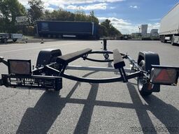 Thomas Trailers BT-750-JET Jetski Anhänger Jetloader