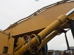 Caterpillar 365C excavator with tooth bucket