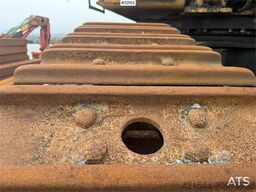 Caterpillar 365C excavator with tooth bucket