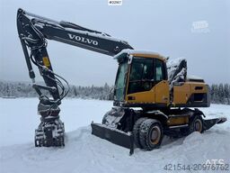 Volvo EW160D wheeled excavator with elevating cab and so