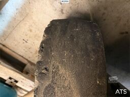 Mitsubishi FD30N forklift with side shift