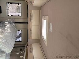 EURAMOBIL Van V 635 EB Klimaauto., Fahrassistenzpaket, RFK