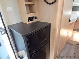 SUNLIGHT Adventure T Ford 680 Markise/SAT/TV/Solar/Navi