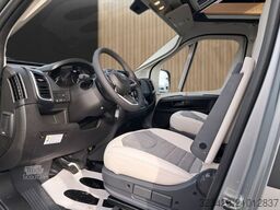 ADRIA Twin 60Y 640 SLB Automatik, Zuziehhilfe