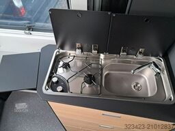 ADRIA Twin 60Y 640 SLB Automatik, Zuziehhilfe