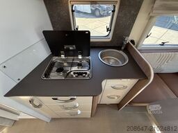 BÜRSTNER Lyseo TD Harmony Line 727 G *Lithium*Solar*Navi*