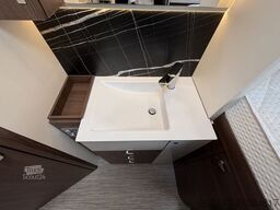 BÜRSTNER Elegance I 910 G *Voll-Luftfederung*Winterpaket*