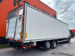 Scania P 320 6x2*4 FRIGOBLOCK EK13U / BOX L=9289 mm