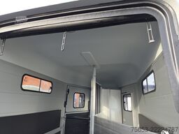 Cheval Liberté Touring Country 2,6t blue Sattelschrank