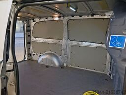 MERCEDES-BENZ eVITO 111 Kasten lang Klima Kamera silber #002