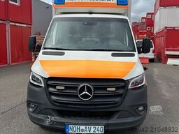 MERCEDES-BENZ Sprinter Rettungswagen
