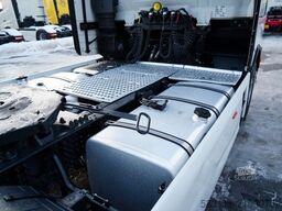 IVECO S-WAY / 530 / RETARDER / I-PARK COOL / 