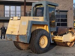 BOMAG BW 213 DH-2 Walze 11.109 Kg