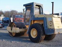 BOMAG BW 213 DH-2 Walze 11.109 Kg