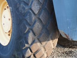 BOMAG BW 213 DH-2 Walze 11.109 Kg