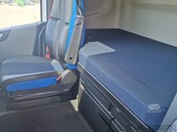 Volvo Volvo FH 460 GLOBETROTTER XL I-SAVE + AD
