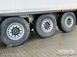 Schmitz Cargobull Tiefkühler Standard Doppelstock Trennwand