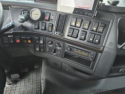 Volvo FH16 540 6x4 Blatt/Luft