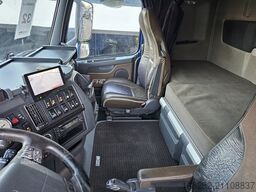 Volvo FH16 540 6x4 Blatt/Luft