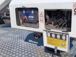 Nissan Cabstar Oil&Steel Scorpion 1812 - 18 m