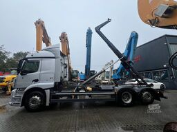 Mercedes-Benz Actros 2543