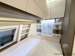 HOBBY Excellent Edition 490 KMF Garagenklappe