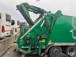 Scania P340 LPG 6x2 Refuse truck w/ Crane.