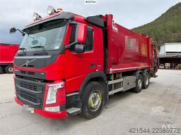 Volvo FM370 6x2 pusher with 2 chamber refuse truck with