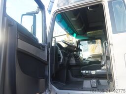 MAN TGX 26.480 / 6x2 / BDF Igloocar