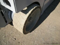 GENIE GS 1932, Scherenarbeitsbühne Genie 8 m